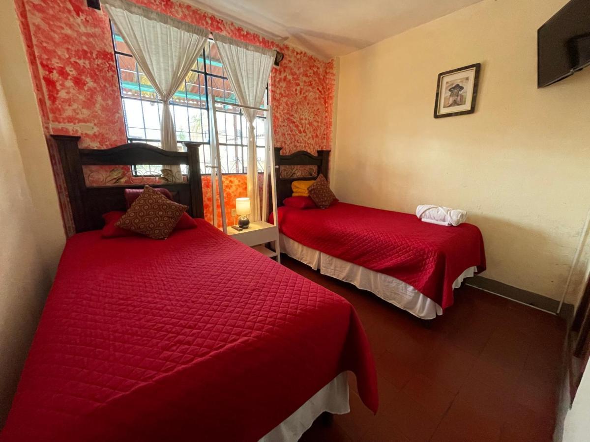Hotel Posada Casa Santorini Antigua Extérieur photo